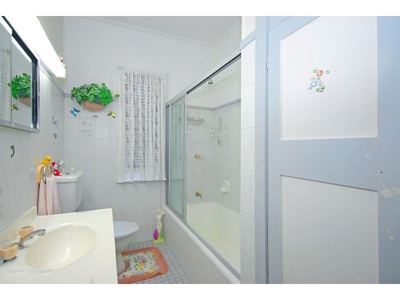 72 Eva Street, Coorparoo QLD 4151