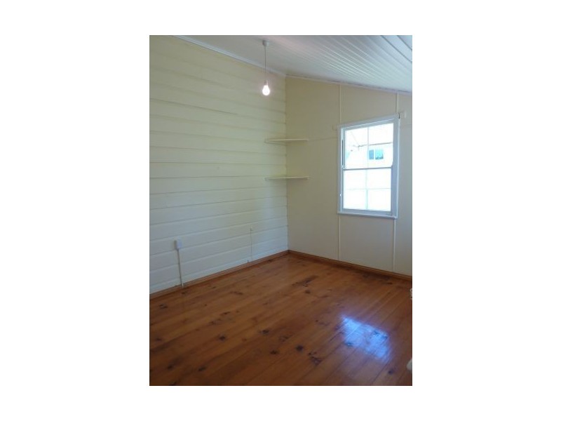 38 Ashton Street, Camp Hill QLD 4152