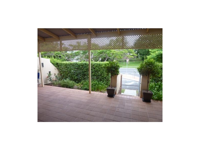 2/43 Norfolk Street, Coorparoo QLD 4151