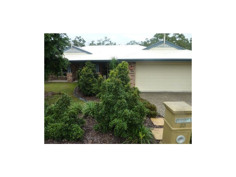 33 Kirra Place, Carindale QLD 4152