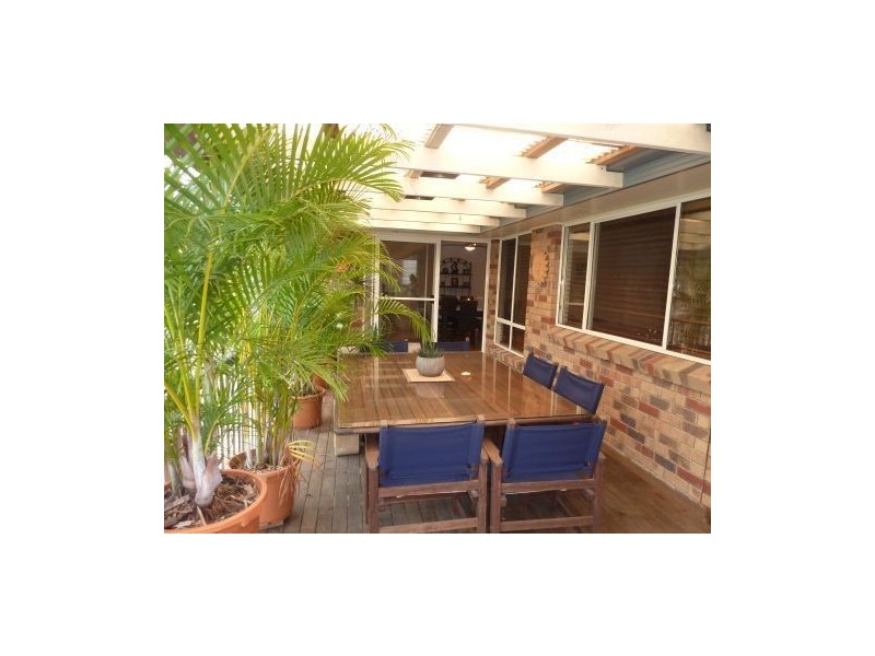 33 Kirra Place, Carindale QLD 4152