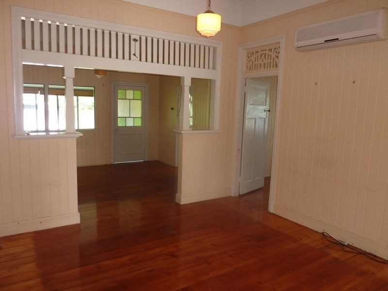 1/27 Lackey Avenue, Coorparoo QLD 4151