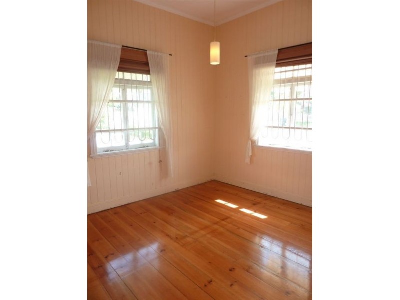 1/27 Lackey Avenue, Coorparoo QLD 4151