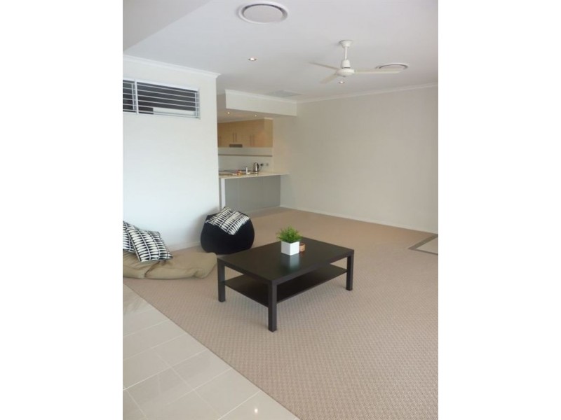 14/86 Pembroke Road, Coorparoo QLD 4151