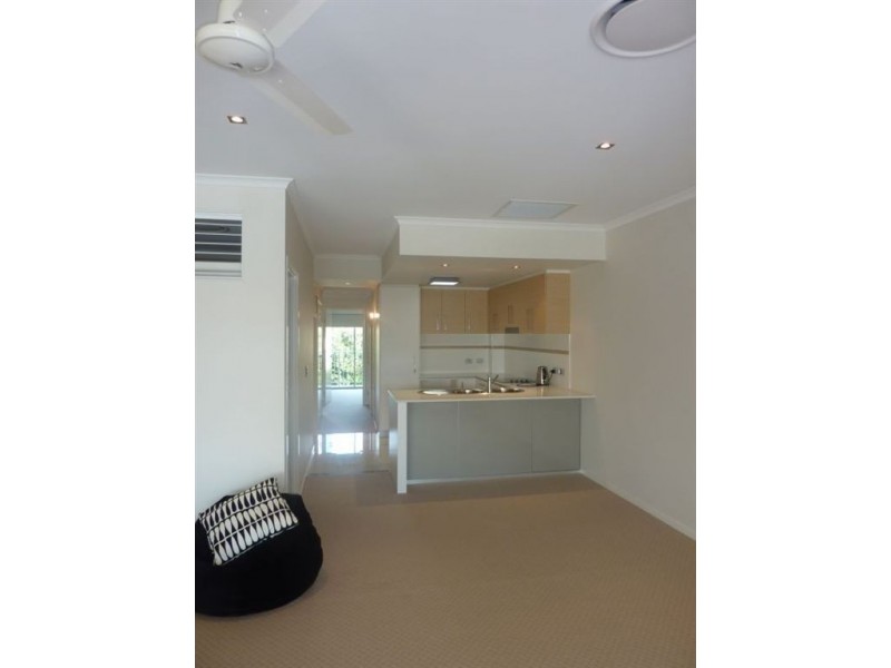 14/86 Pembroke Road, Coorparoo QLD 4151