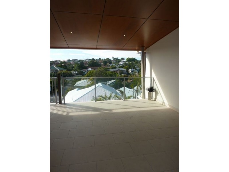 14/86 Pembroke Road, Coorparoo QLD 4151