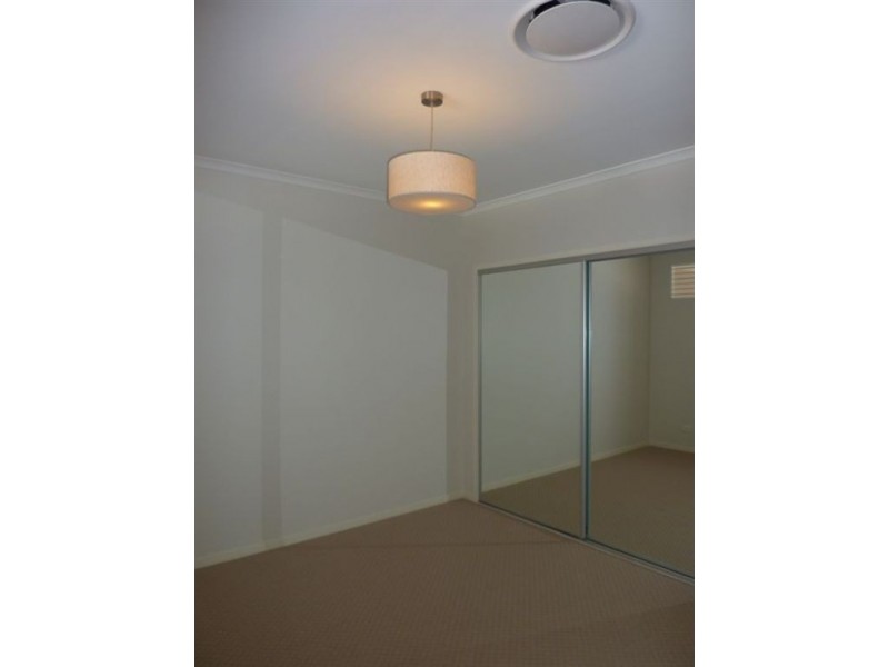 14/86 Pembroke Road, Coorparoo QLD 4151