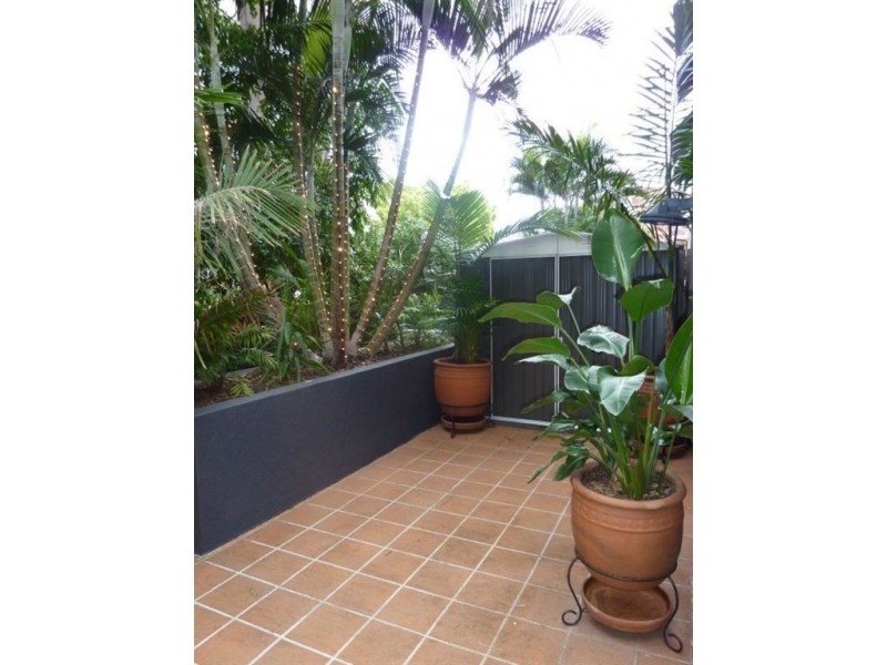4/219 Wellington Road, East Brisbane QLD 4169
