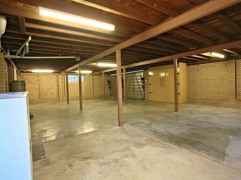 22 Burrabirra Street, Mount Gravatt East QLD 4122