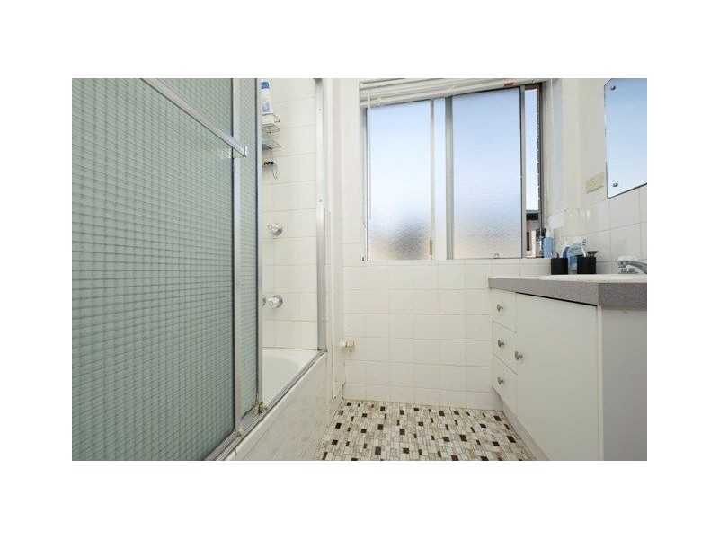 2/40 Birdwood Road, Holland Park West QLD 4121