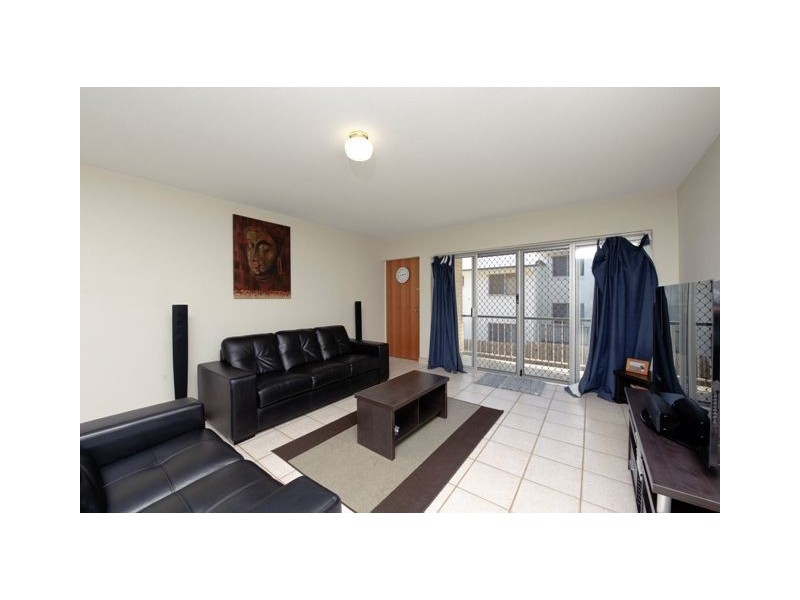 2/40 Birdwood Road, Holland Park West QLD 4121