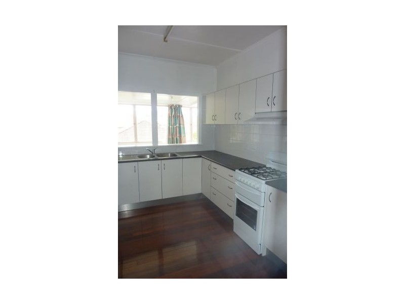 30 Warilda Street, Camp Hill QLD 4152