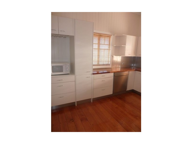 80 Ridge Street, Greenslopes QLD 4120