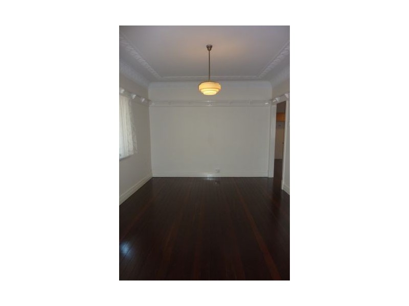 91 Ridge Street, Greenslopes QLD 4120