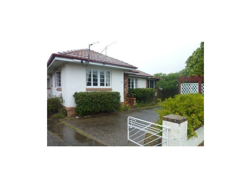 25 Oateson Skyline Drive, Seven Hills QLD 4170
