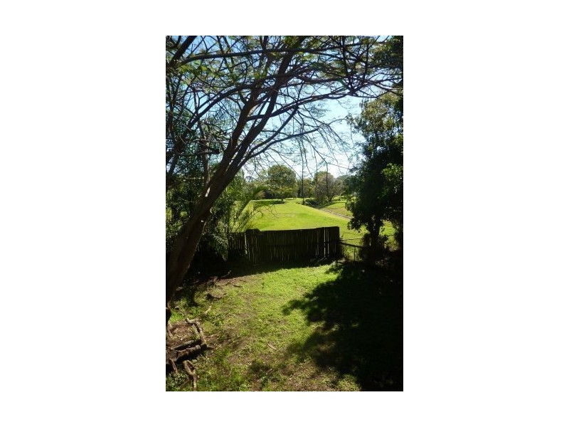 24 Bennetts Road, Camp Hill QLD 4152