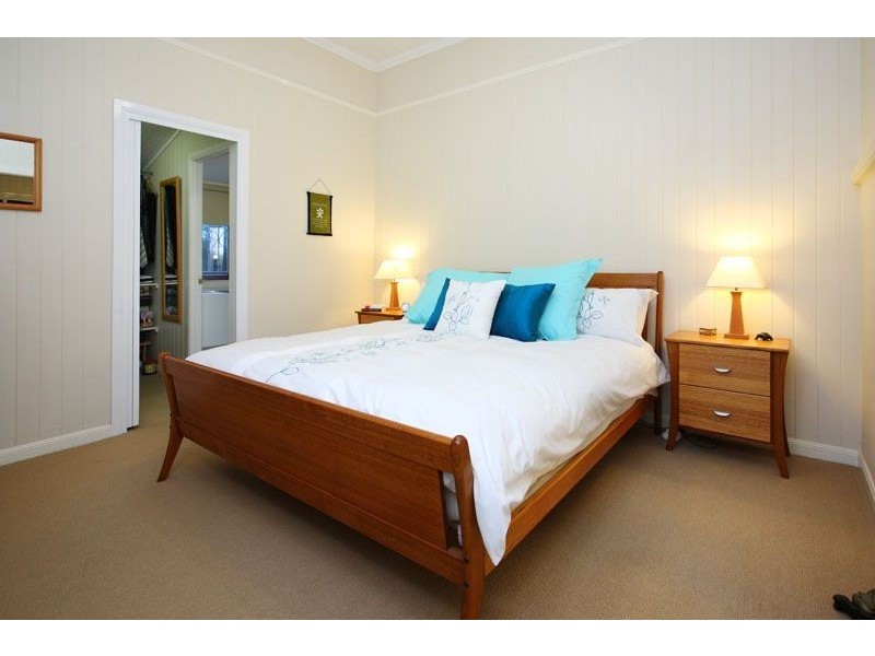 48 Rees Avenue, Coorparoo QLD 4151