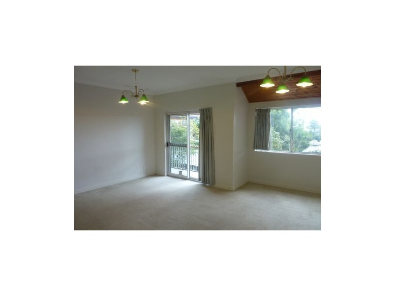 6/282 Cavendish Road, Coorparoo QLD 4151