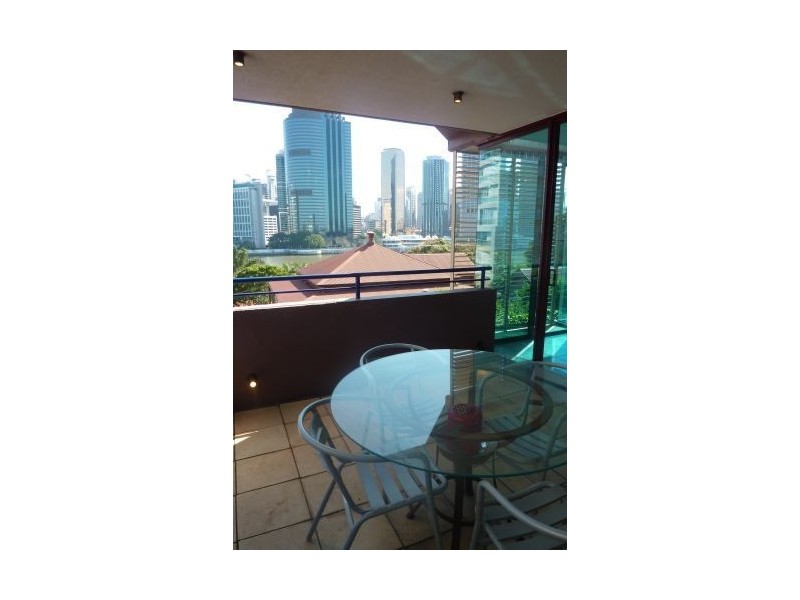 3/301 Main Street, Kangaroo Point QLD 4169