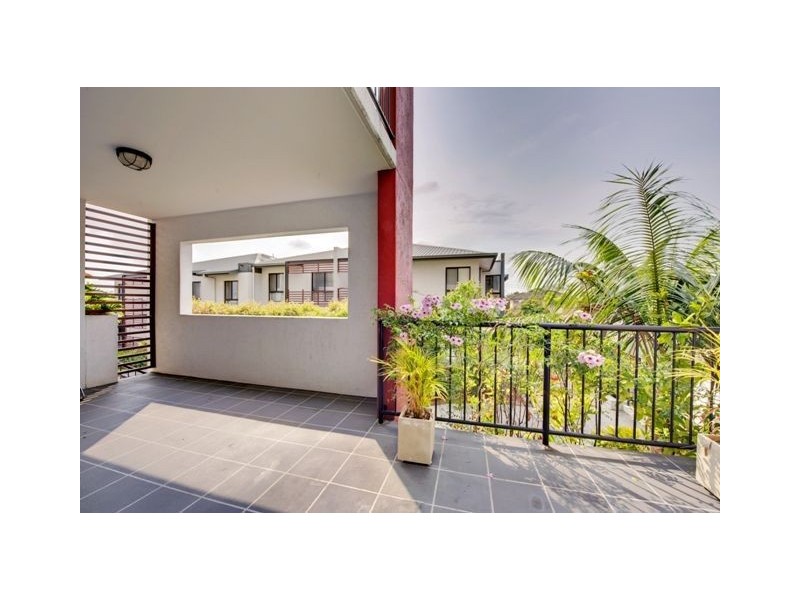 16/15 Kitchener Street, Coorparoo QLD 4151