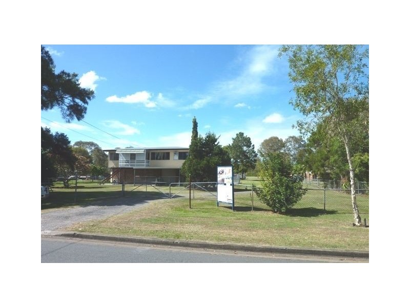 33 Youngs Road, Hemmant QLD 4174