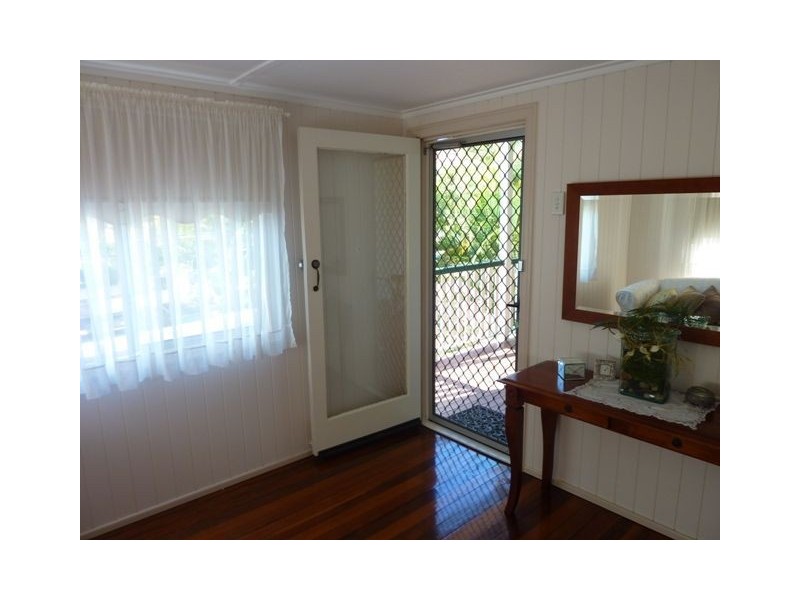 63 Donald Street, Camp Hill QLD 4152