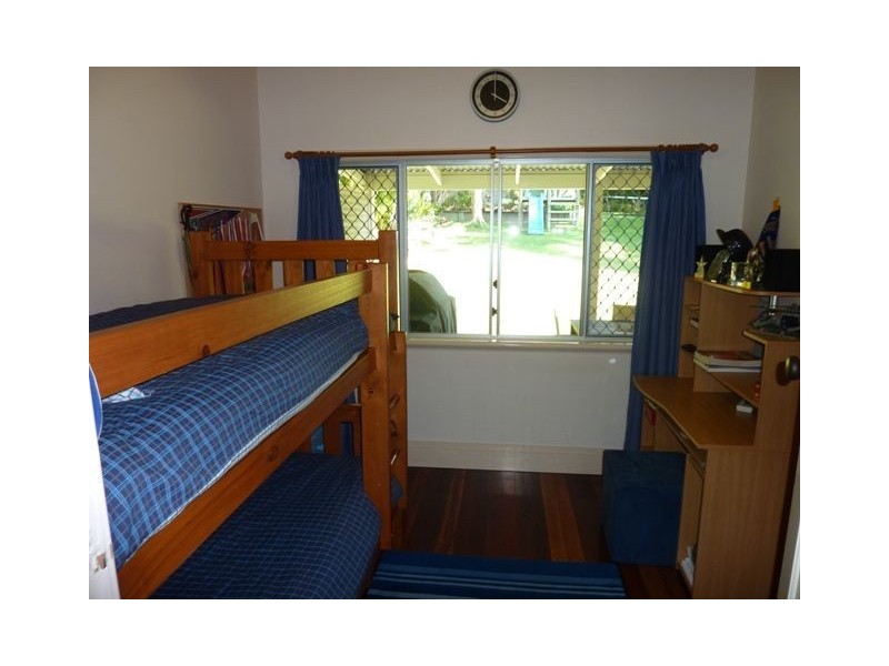 63 Donald Street, Camp Hill QLD 4152