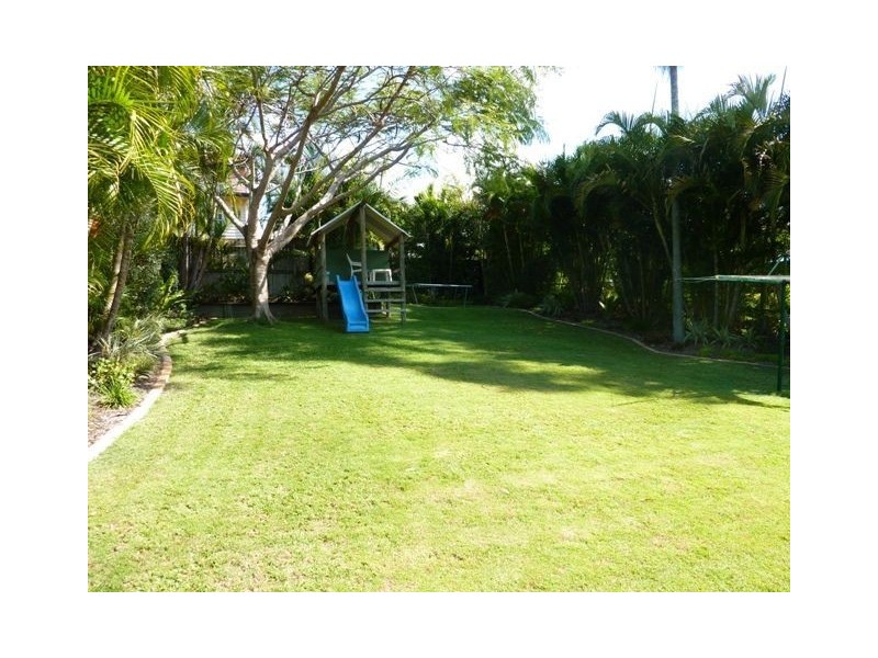 63 Donald Street, Camp Hill QLD 4152