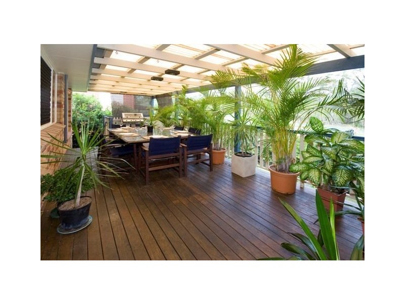 33 Kirra Place, Carindale QLD 4152