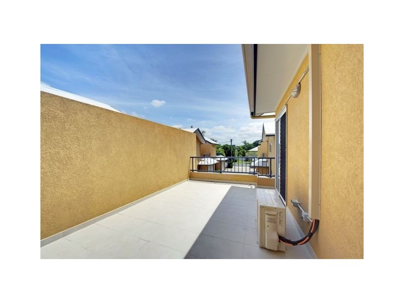 4/13 Bilyana Street, Balmoral QLD 4171