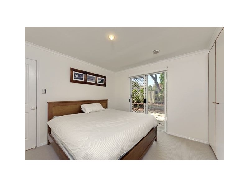 4/13 Bilyana Street, Balmoral QLD 4171