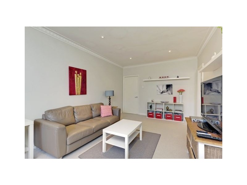 25 Walker Street, Coorparoo QLD 4151