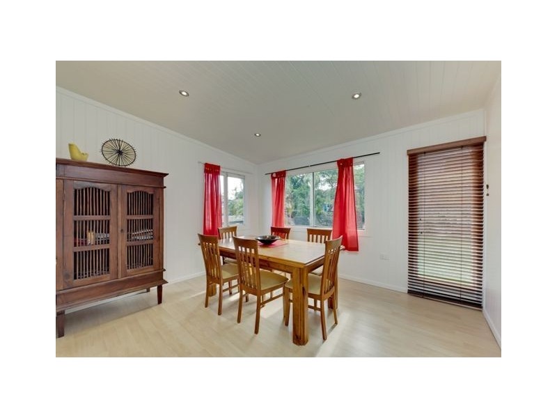 19 Phoebus Street, Upper Mount Gravatt QLD 4122