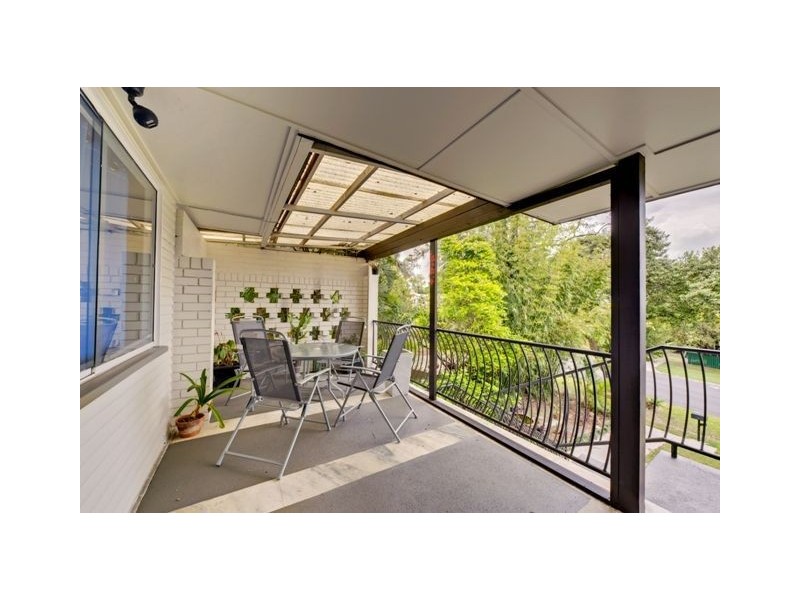 19 Phoebus Street, Upper Mount Gravatt QLD 4122