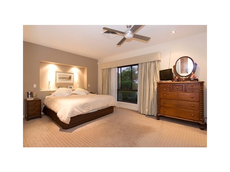 22 Spica Street, Coorparoo QLD 4151