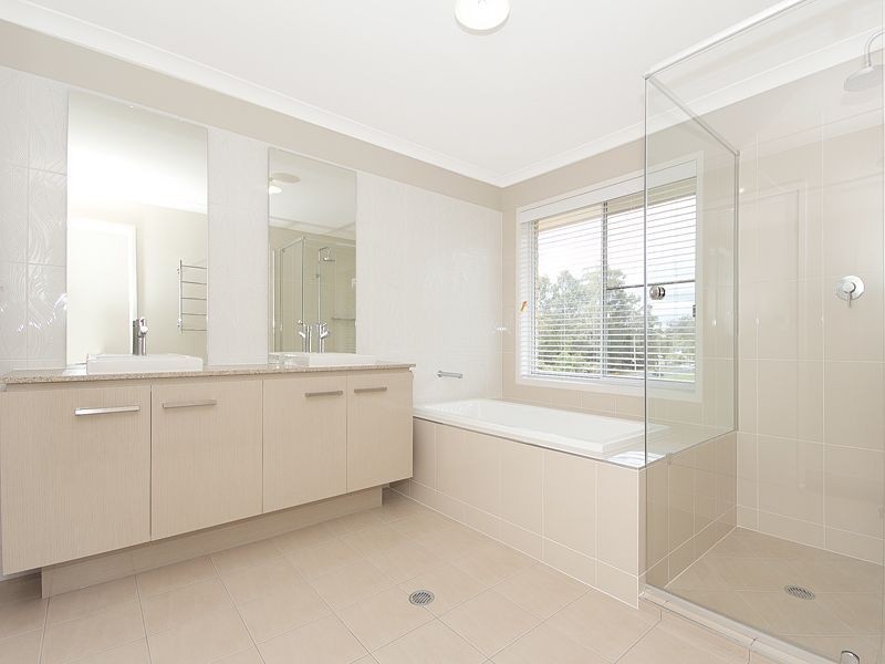 23 Mizen Place, Holland Park West QLD 4121