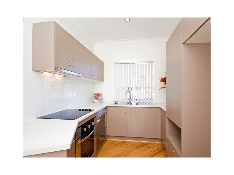 1 & 3/157 Watson Street, Camp Hill QLD 4152