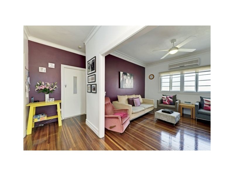 22 Marshall Avenue, Seven Hills QLD 4170