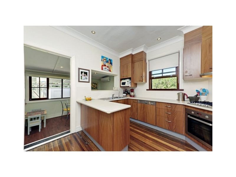 22 Marshall Avenue, Seven Hills QLD 4170