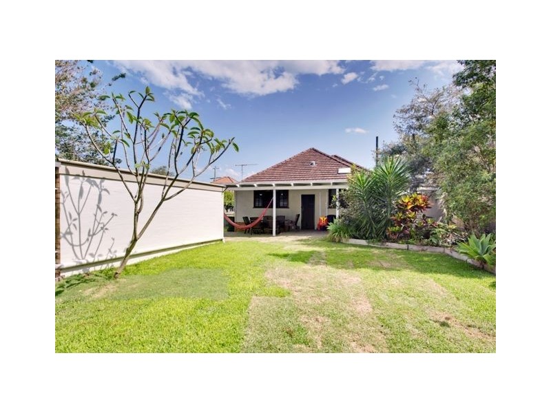 22 Marshall Avenue, Seven Hills QLD 4170
