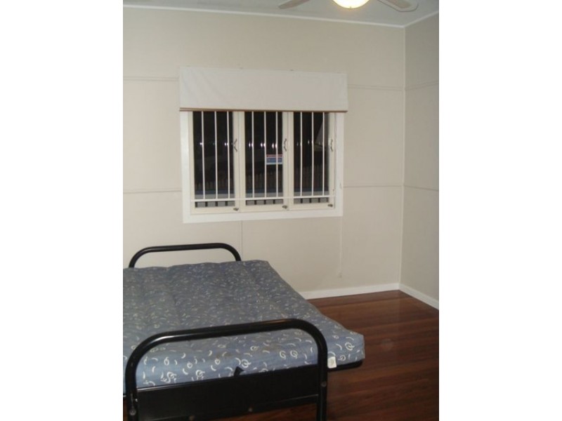 99 Hawkwood Street, Mount Gravatt East QLD 4122