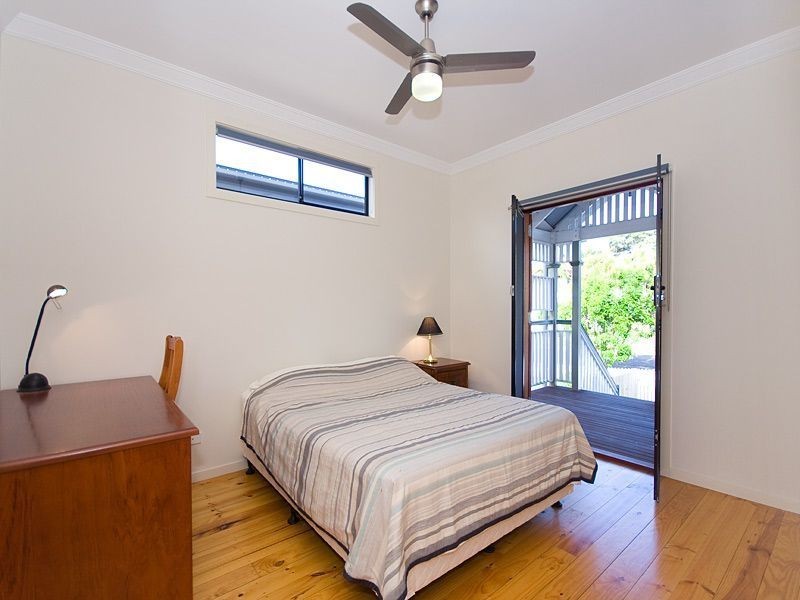 21 Ellington Street, Tarragindi QLD 4121