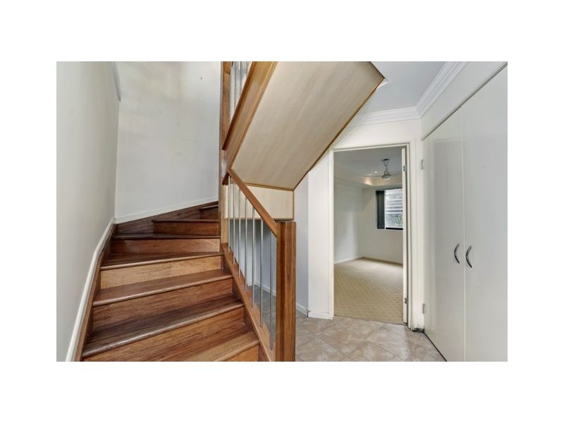 4/9 Talbot Street, Coorparoo QLD 4151