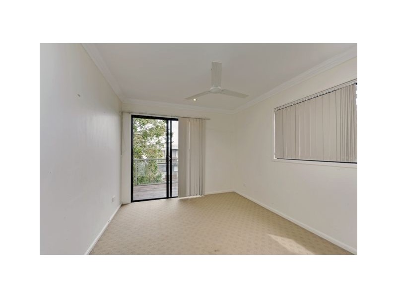 4/9 Talbot Street, Coorparoo QLD 4151