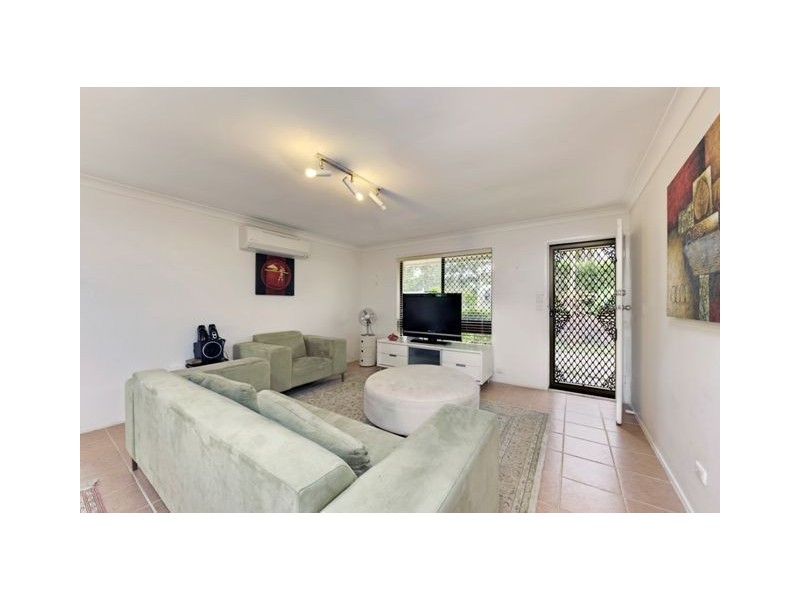 58 Ham Road, Mansfield QLD 4122