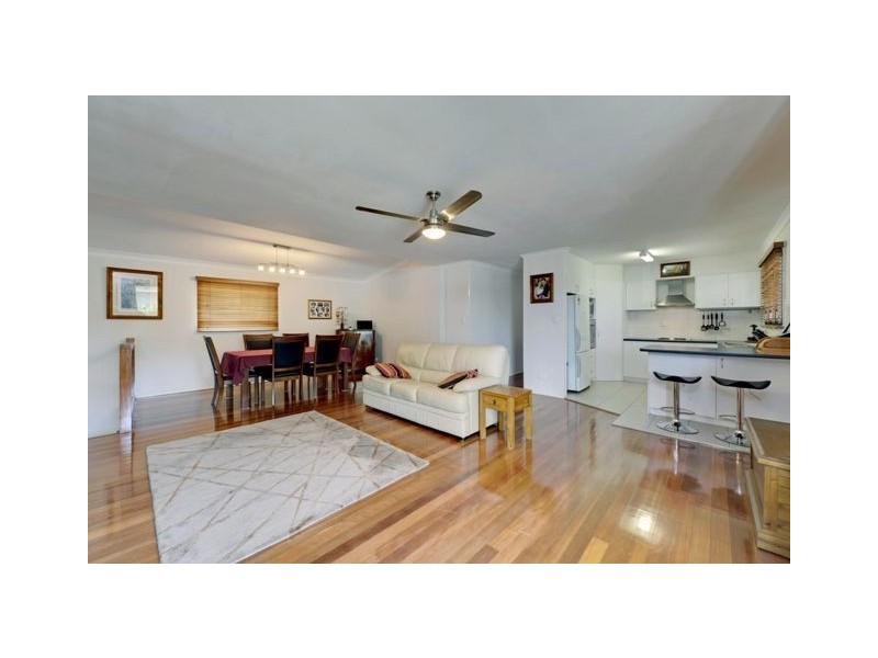 74 Fursden Road, Carina QLD 4152