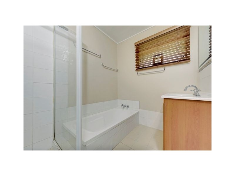 74 Fursden Road, Carina QLD 4152