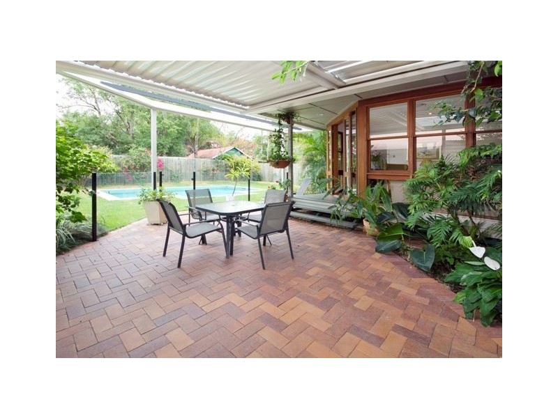 46 Lade Street, Coorparoo QLD 4151