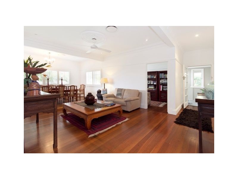 46 Lade Street, Coorparoo QLD 4151