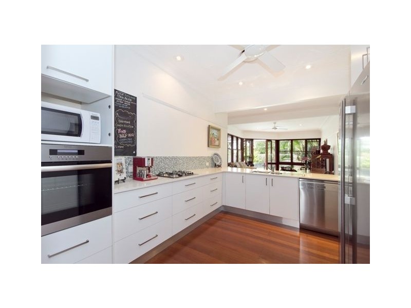 46 Lade Street, Coorparoo QLD 4151